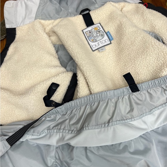 Burton XS Waterproof Hooded Snow Jacket with Fleece Lining, XS - Picture 7 of 11